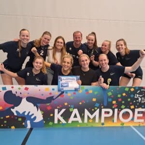 Ook Dames 4 kampioen