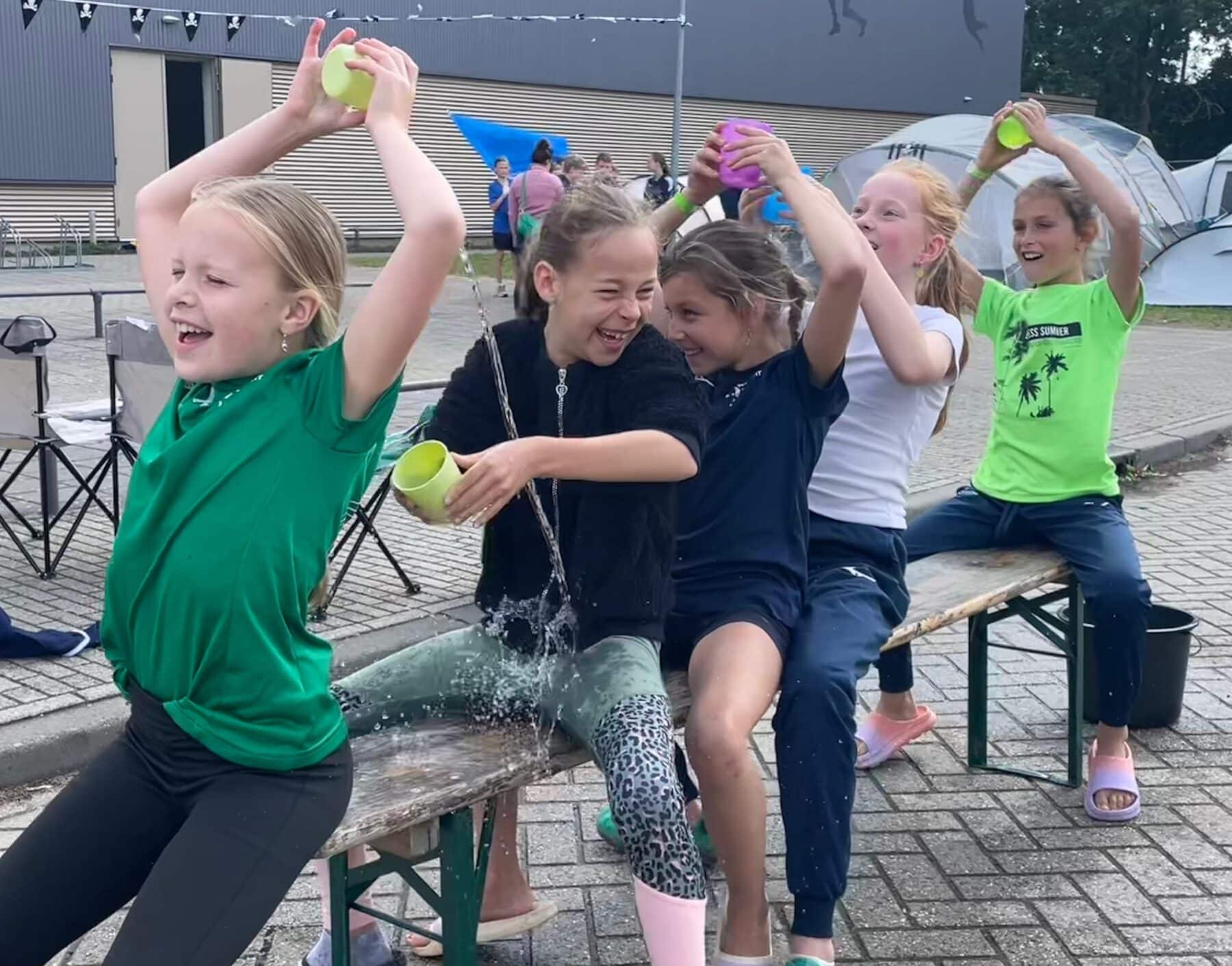Maar liefst 110 kids beleven geweldig piraten tentenkamp