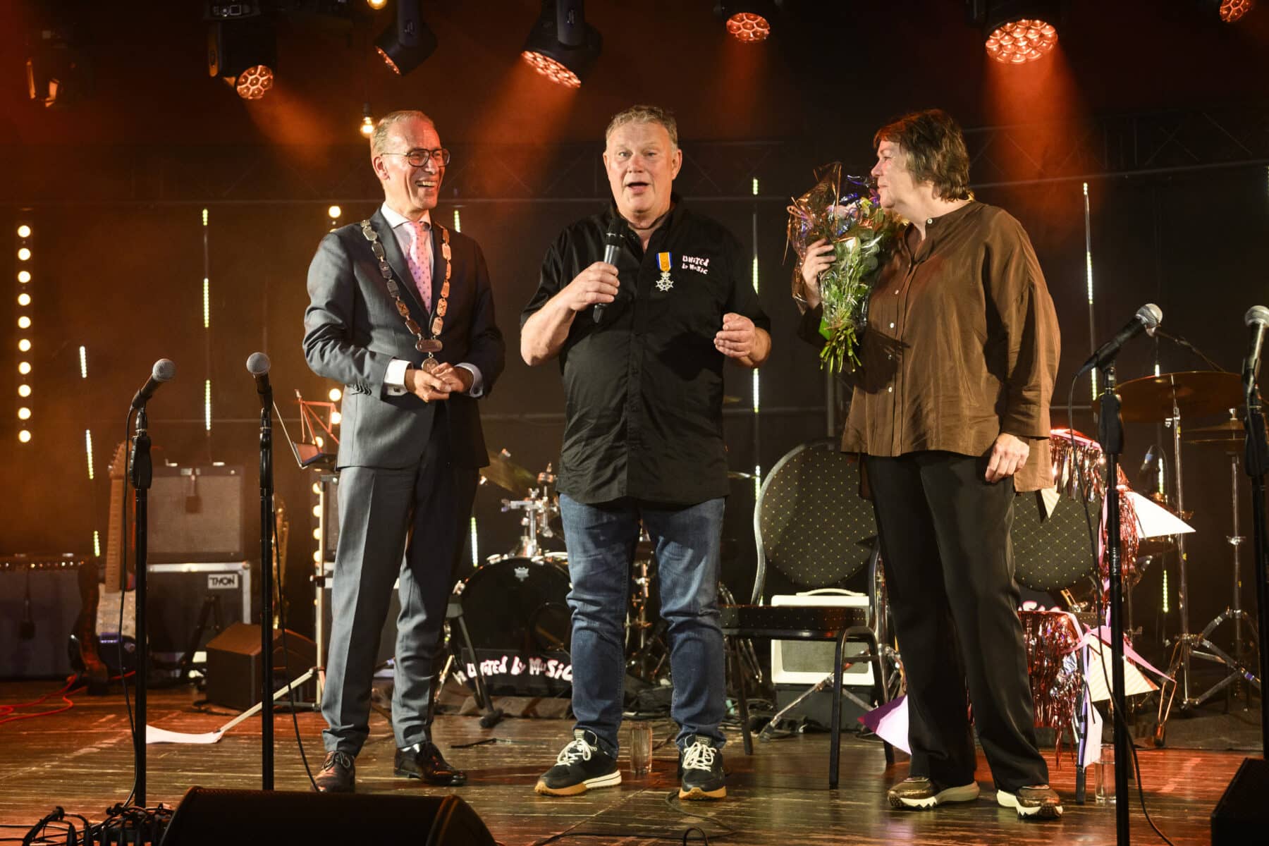 Erelid Joris van Wijngaarden koninklijk onderscheiden